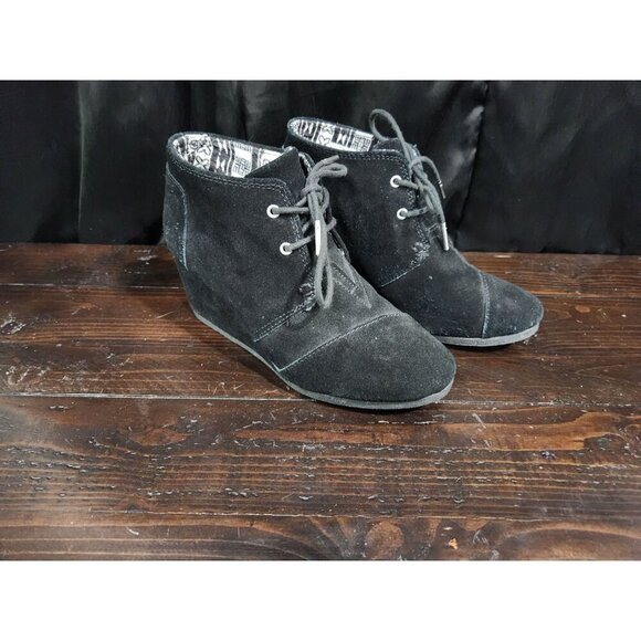 Toms Women's Black Suede Desert Wedge Lace-Up Bootie Sz. 8 - Picture 3 of 9